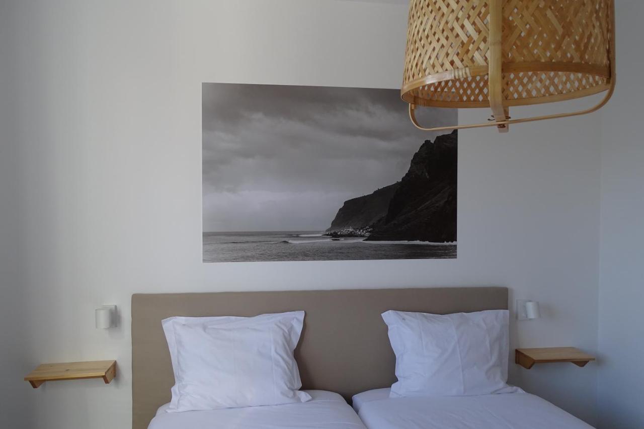Hostel Madeira Surf Camp
