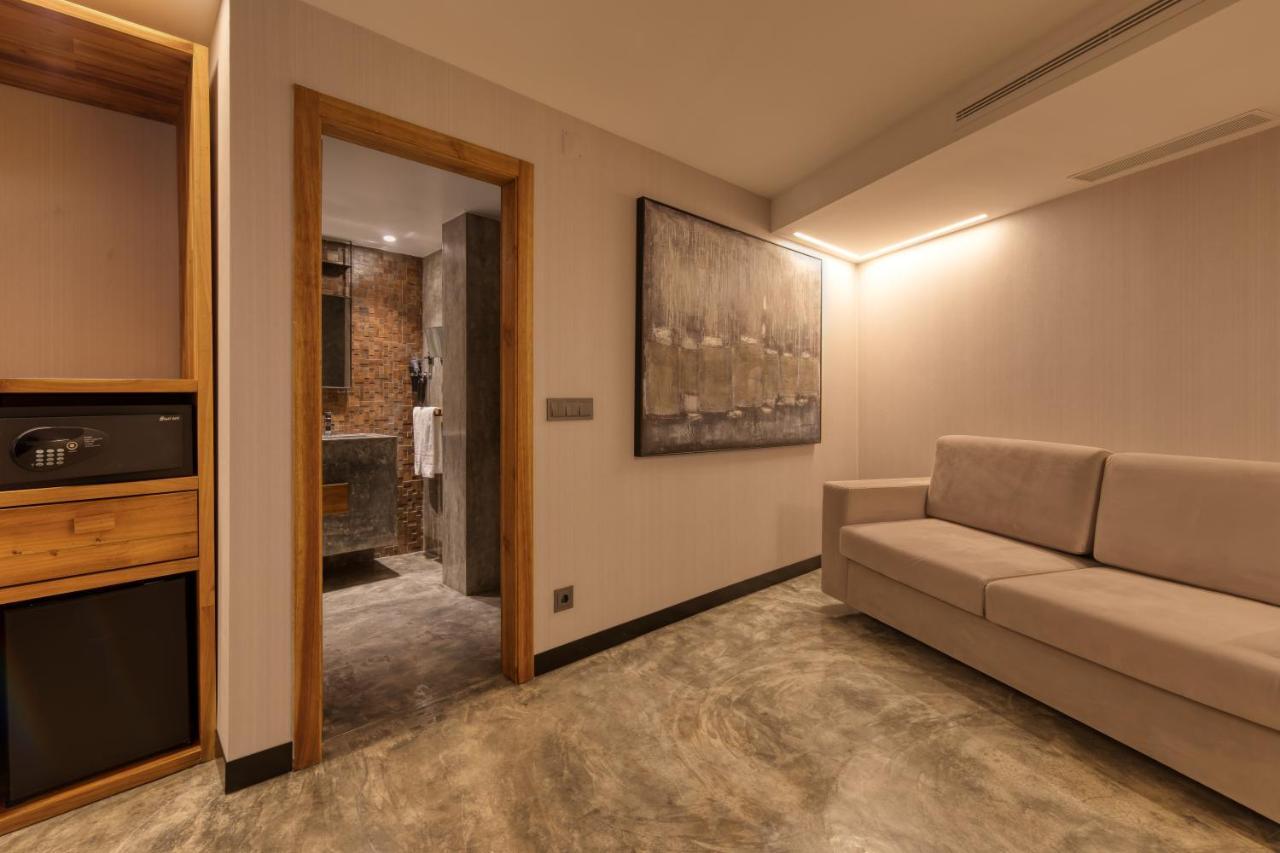 Well & Hotel