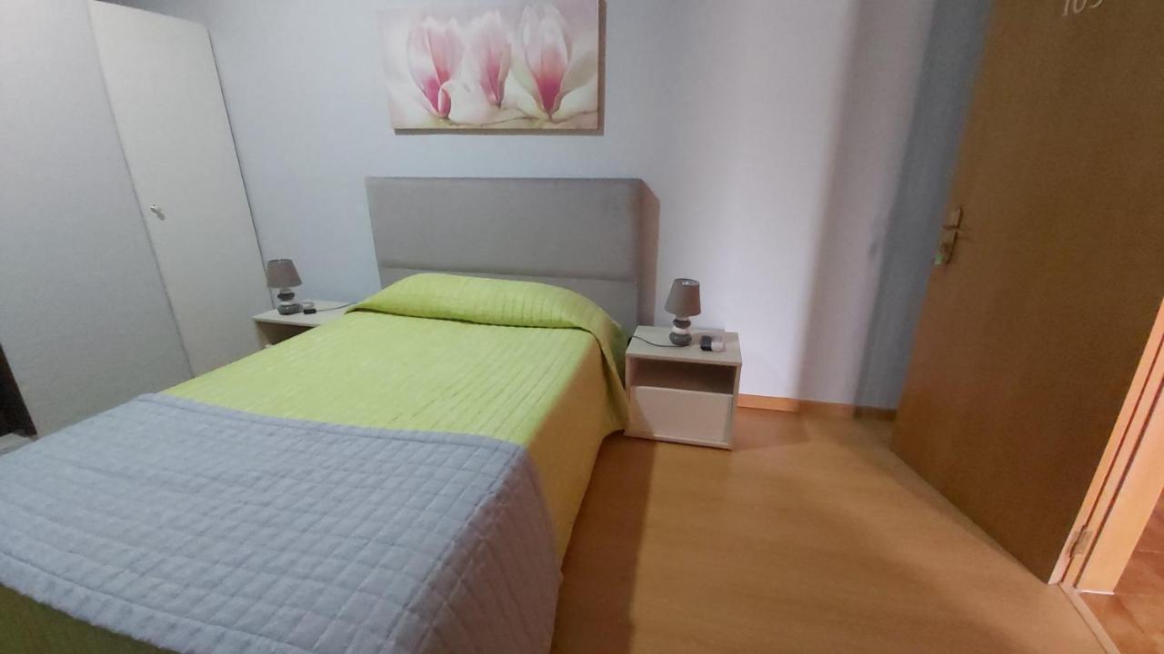 Residencial As Canarias Casa de hóspedes *