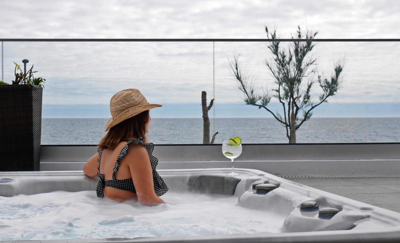 Inn Garoupas 3*