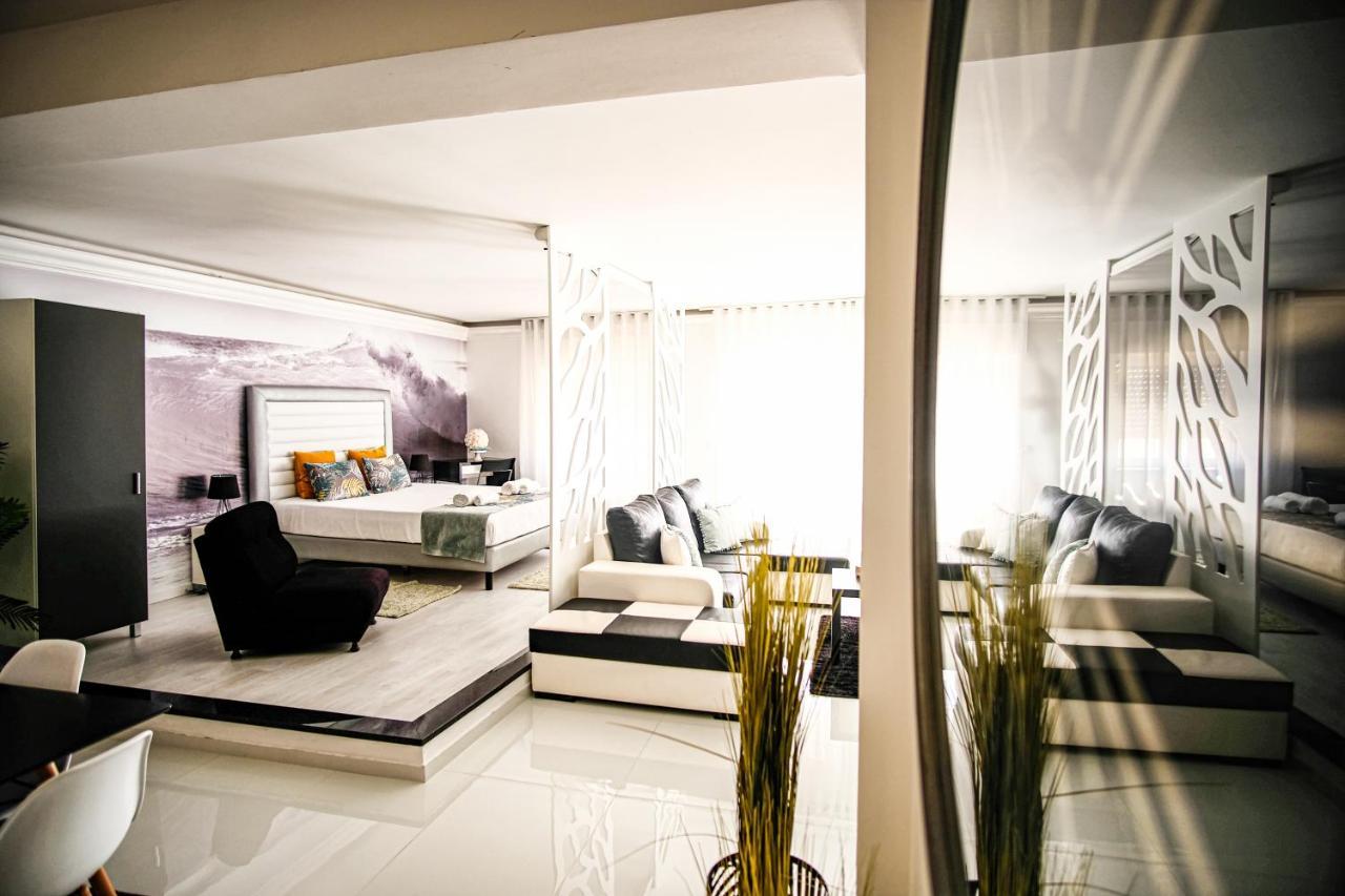 Prestige Holidays Alojamentos Hotel *