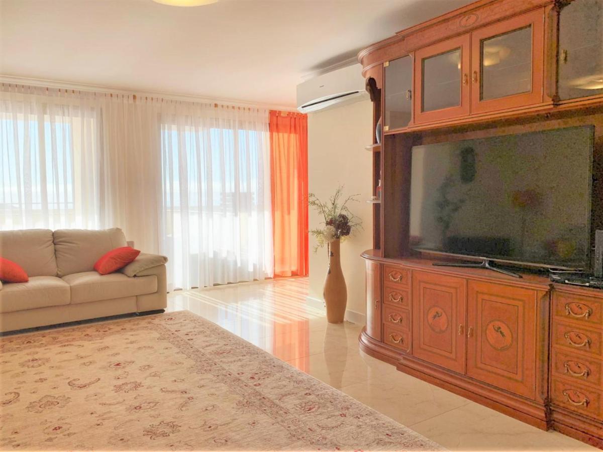 Apartment Charming Calheta Plaza Penthouse