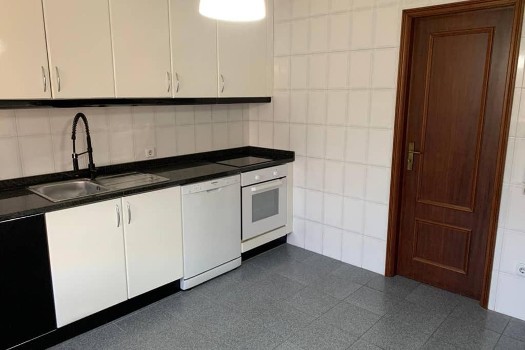 Holiday home Carminho House