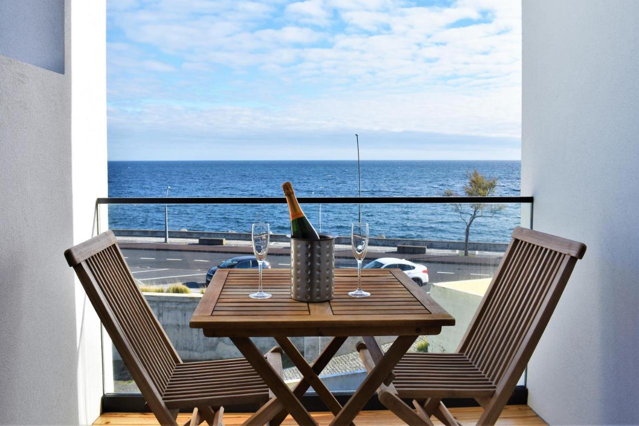 Ocean Blue Apartment *