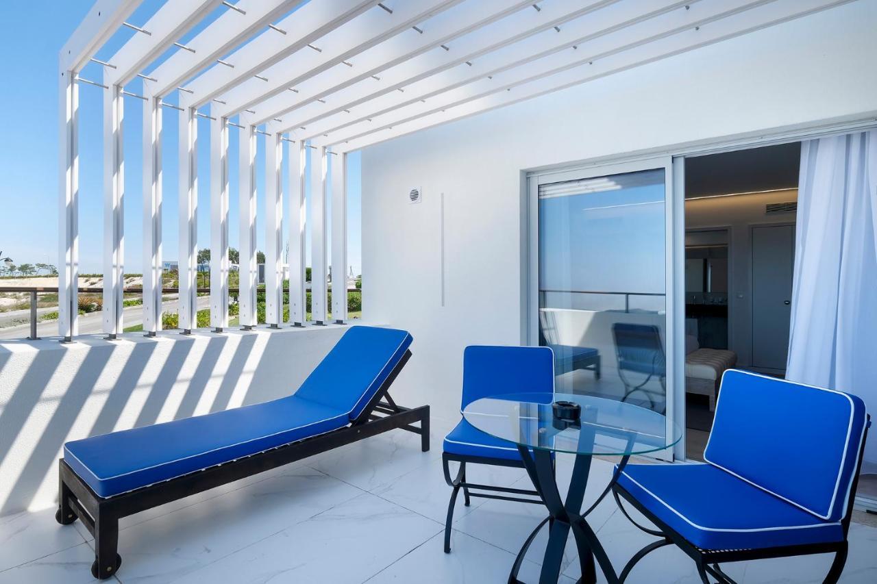 Royal Obidos Scenic Resort Hotel