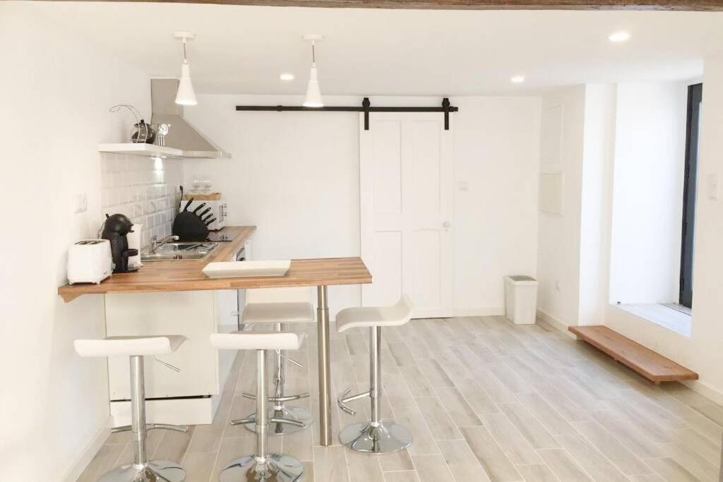 Apartment Azores Black Mountain House, Estudio E T2 Ilha Do Pico Sao Roque do Pico