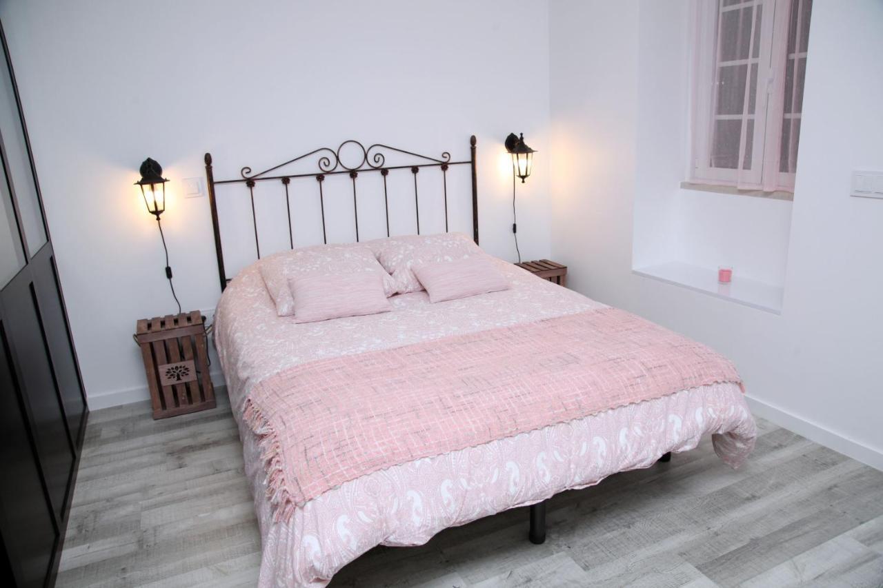Apartment Bed & Seaside - Rosa