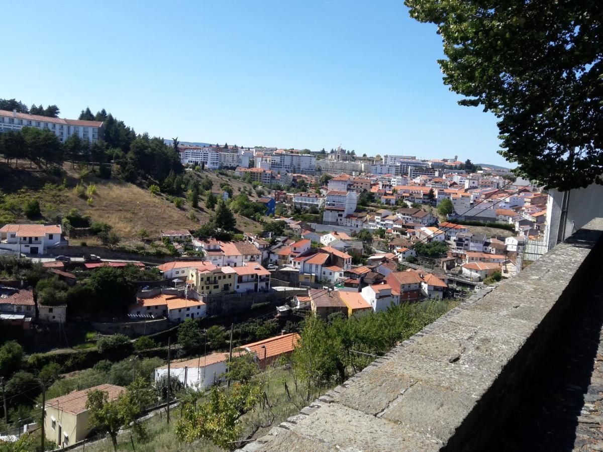 Casa Da Porta De Santo Antonio