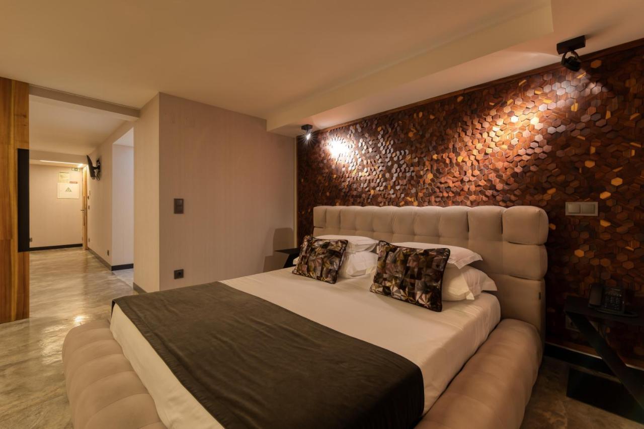 Well & Hotel