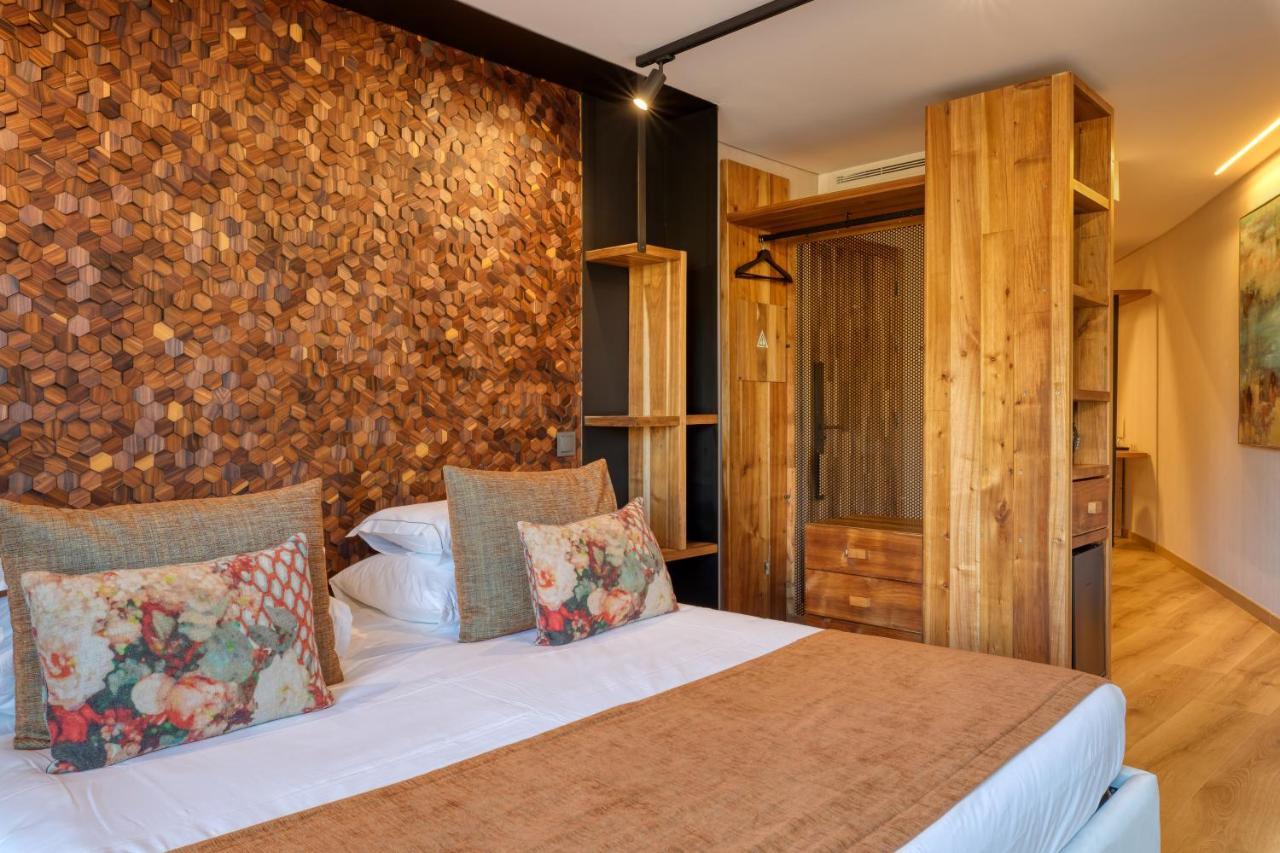 Hotel Well &