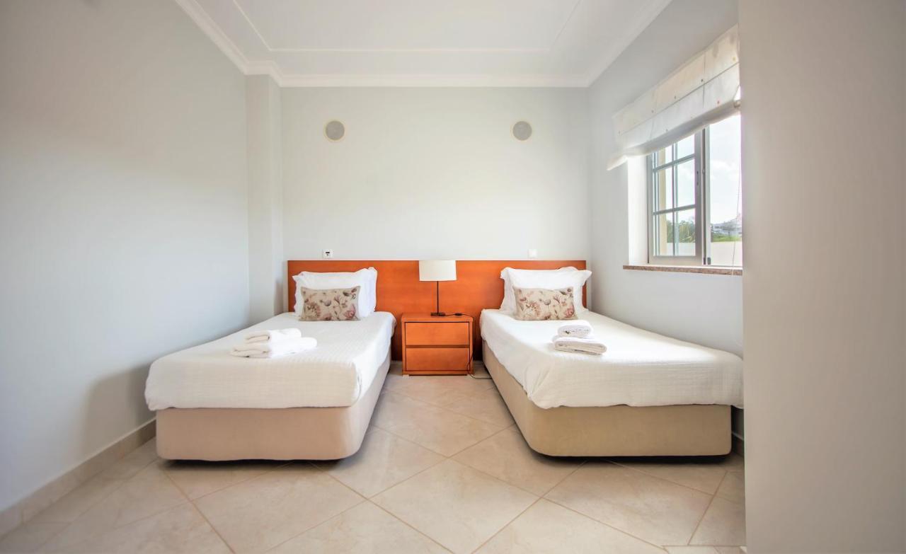 Villa Albufeira By Atlantic Places * Albufeira