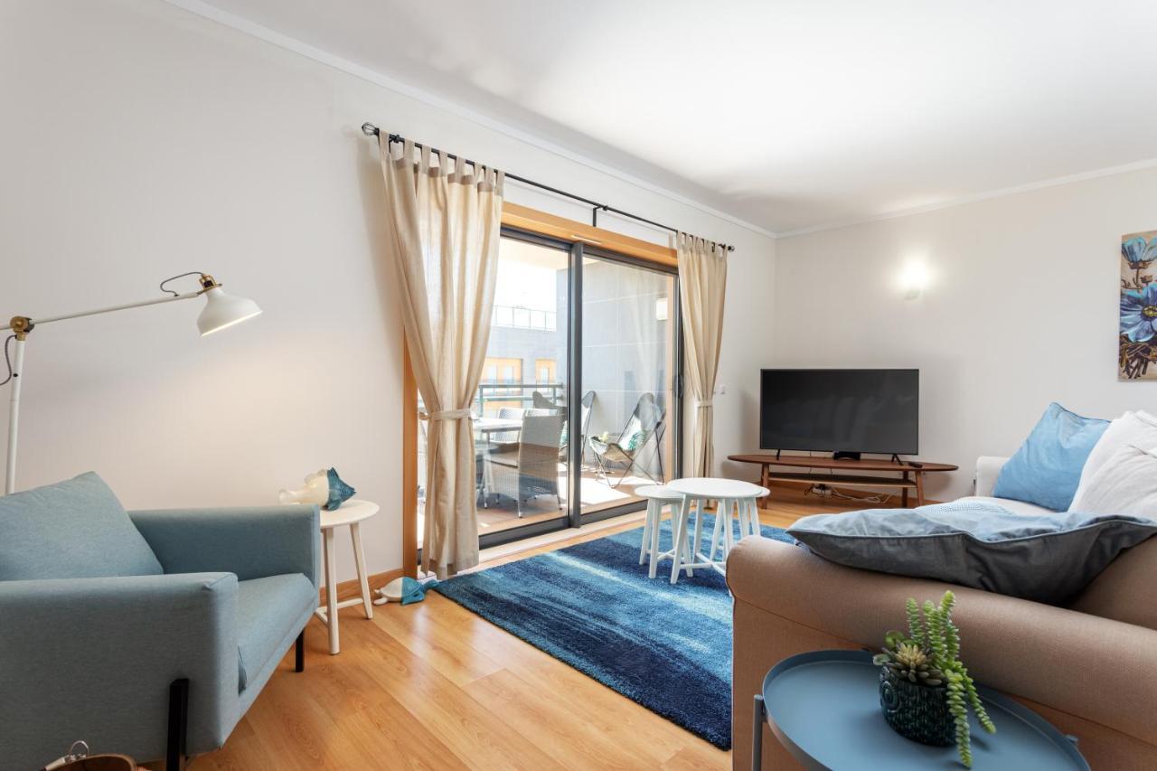 Apartment Privilege Les Mouettes With Rooftop Pool, Village Marina -