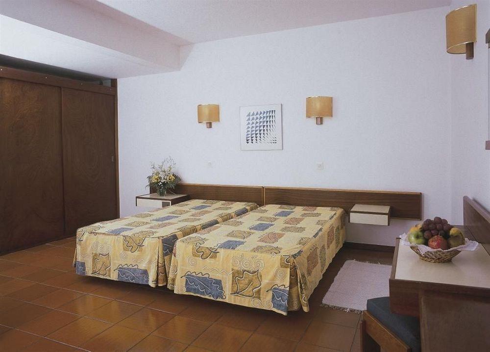 Dourada 3*
