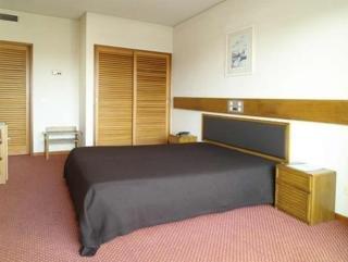 Meia Lua Hotel 3*