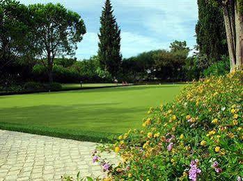 Four Seasons Country Club Resort