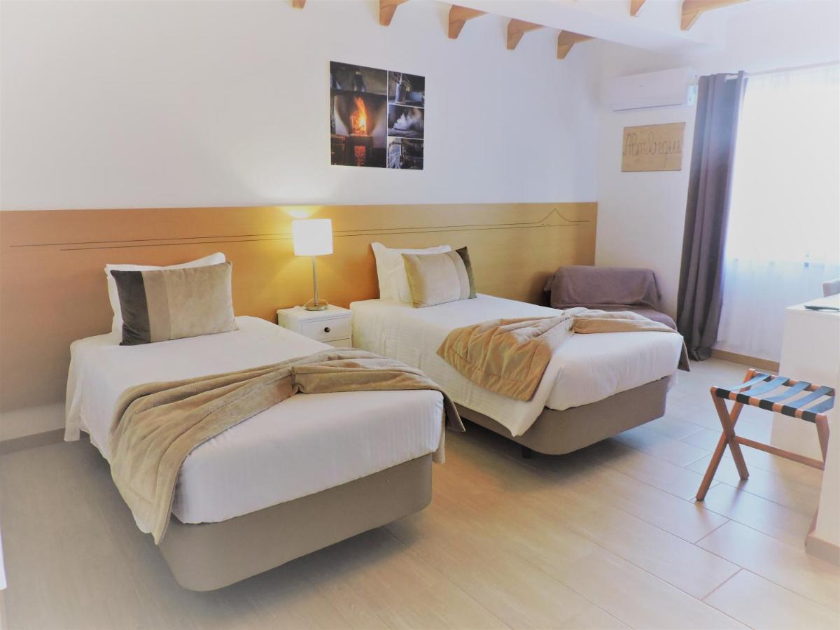 Barca Hotel Madalena (Azores)