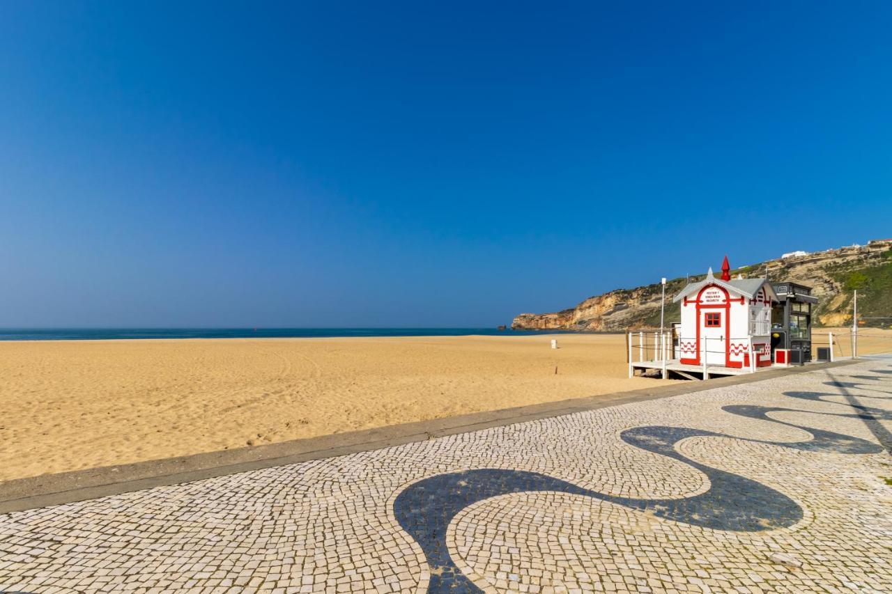 Carol House Apartment Nazare