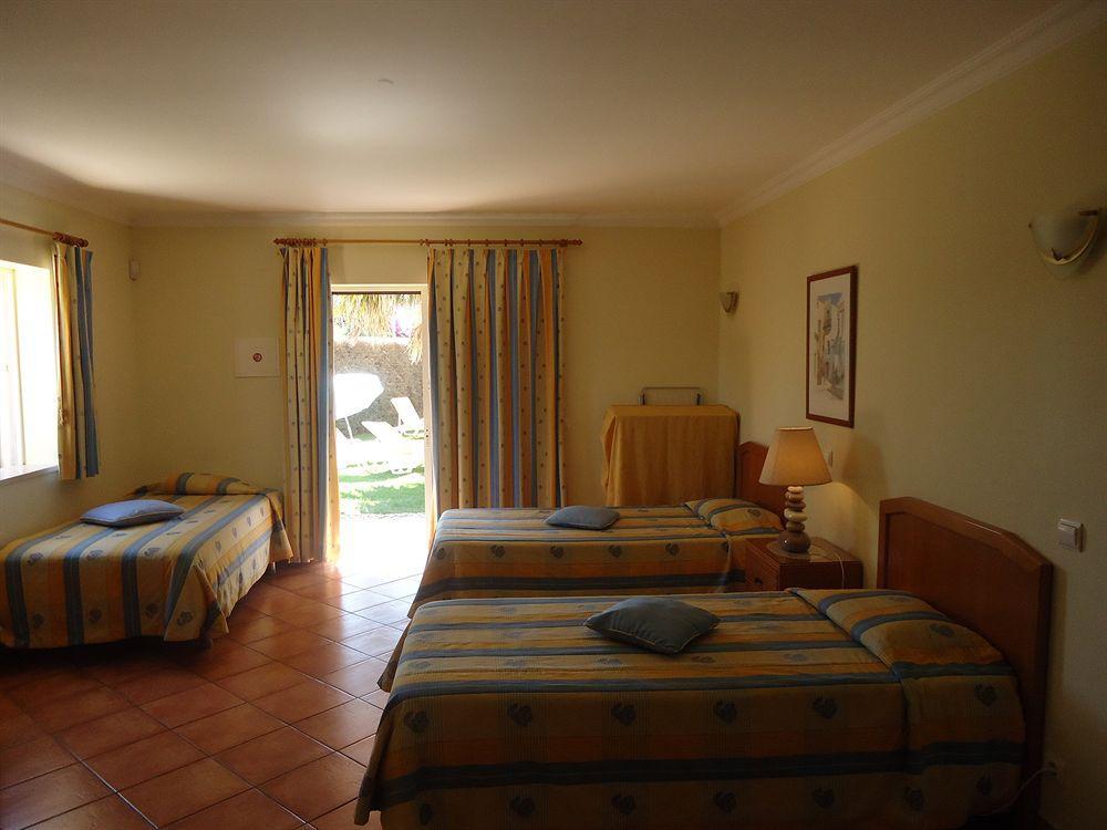 Aparthotel Canavial I & Ii 3*