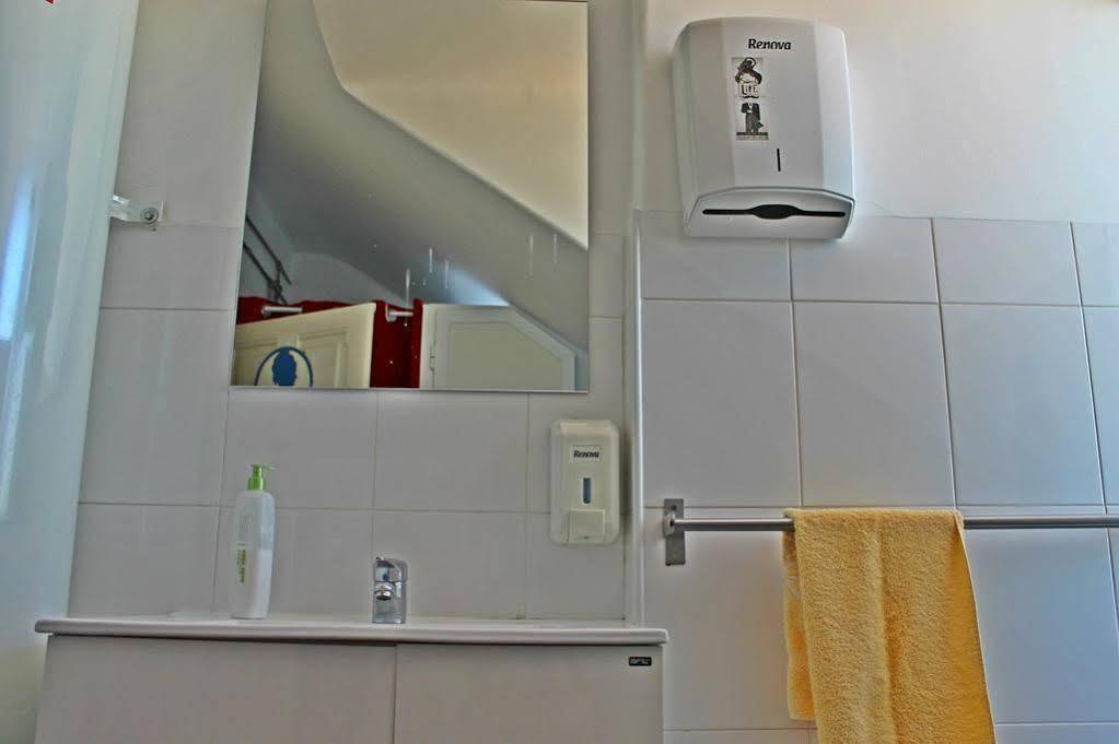 Hostel Portuguese *