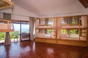 Surf By Laneez Hostel Ericeira