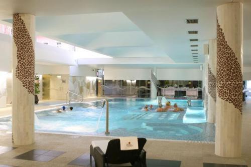 Palace & - Termas De Sao Vicente Hotel