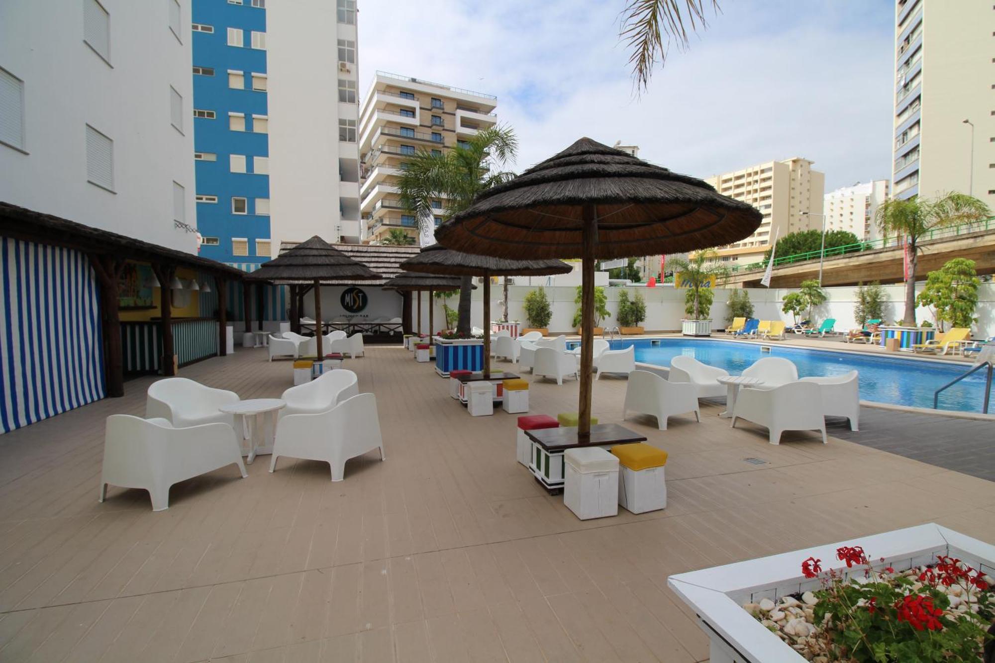 Praia Rocha Gaivota Apartment