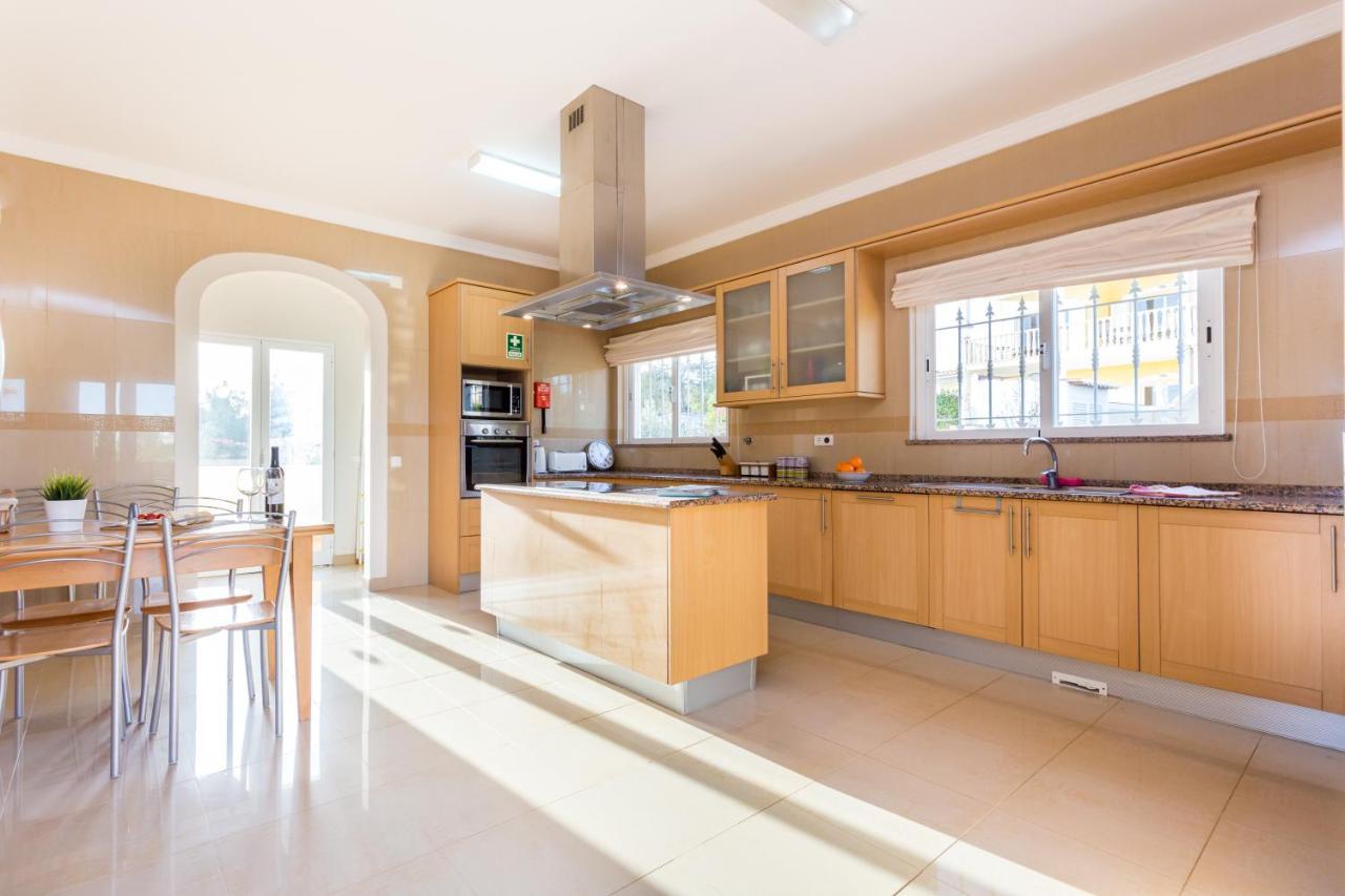 Villa Coolhouses Algarve Luz, 5 Bed & Pool, Casa N *