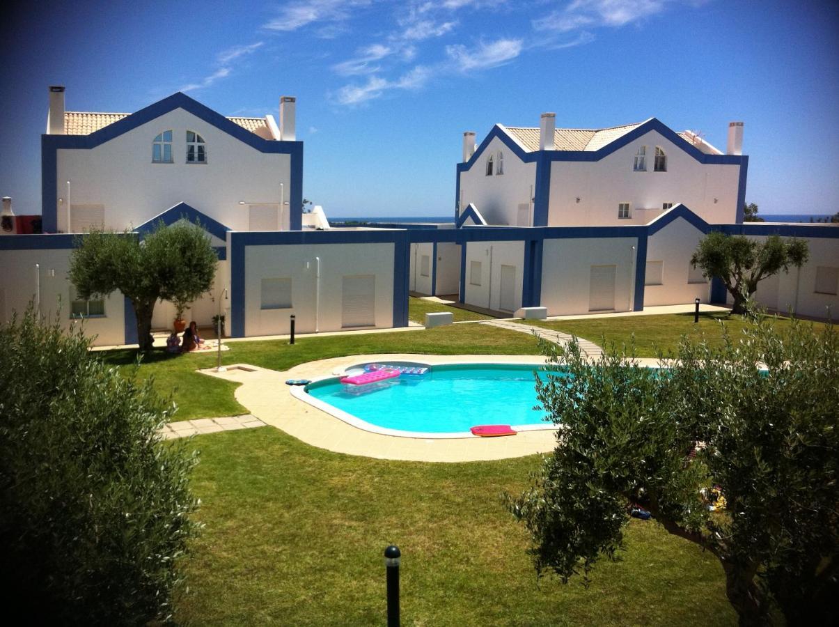 Casa Tedi: Luxurious With Pool And Gardens In Holiday home *