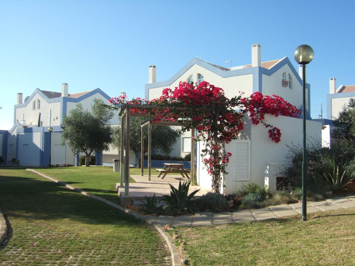 Casa Tedi: Luxurious With Pool And Gardens In Holiday home Tavira