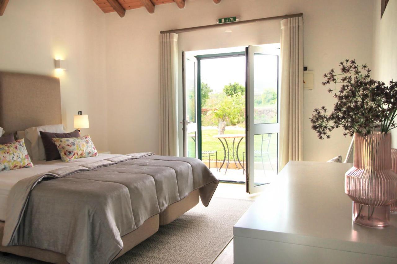 Bed & Breakfast Quinta Da Luz - A Luxury Boutique *