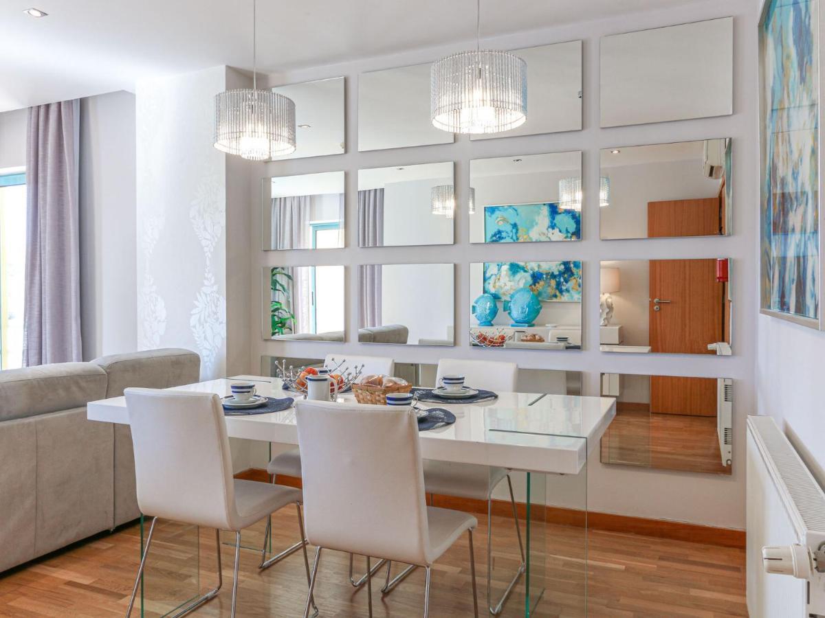 Luxury 1 Bedroom Apartment, Marina De *