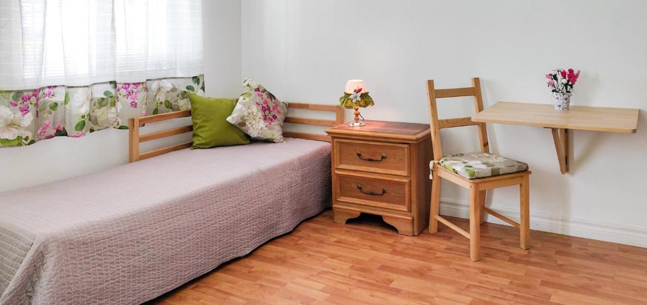 Rainbow Guest house *