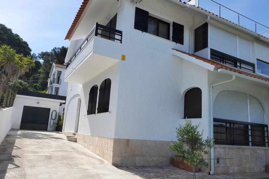 -guest House - Caparica - - Surf Sun And Lisbon Lovers * Trafaria