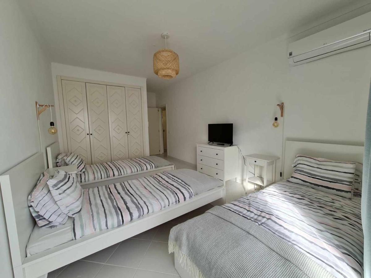 Albur Beach House Homestay *