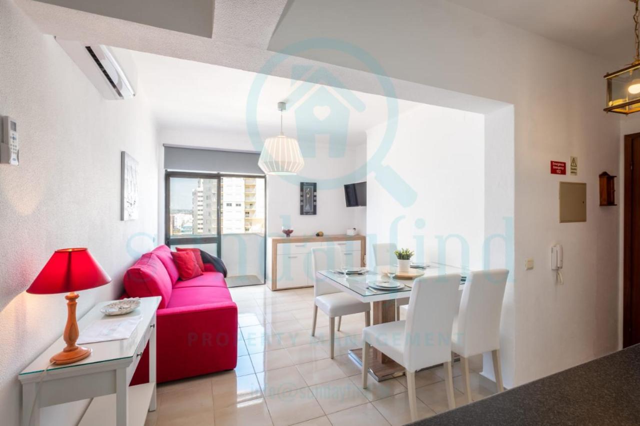 Algarve - Front - Free Wifi - Air Con Apartment