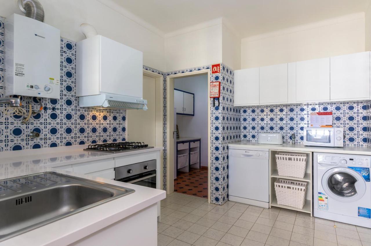 Apartment Flh Family Flat With Balcony *