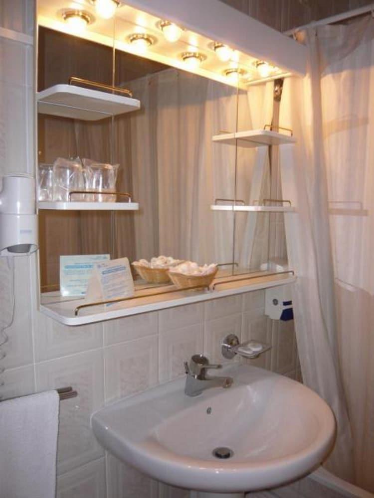 D. Afonso & Hotel Monte Real