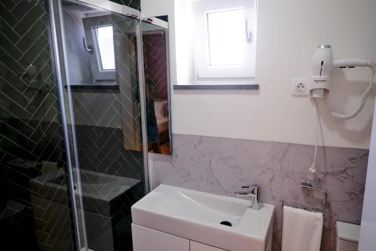 Hostel Mid-atlantic Boutique Angra do Heroismo
