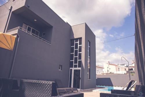 Hotel By Vimahotels