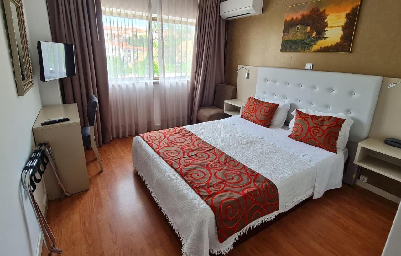 Hotel Eden 3*