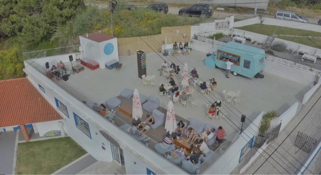 Zulla Nazare's Surf Village * Nazare