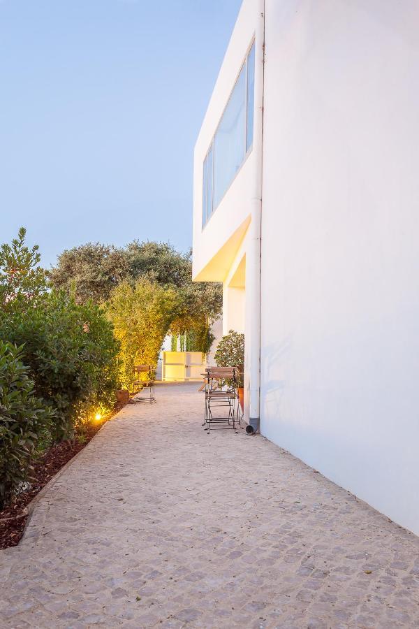 Famele Wave Apartment