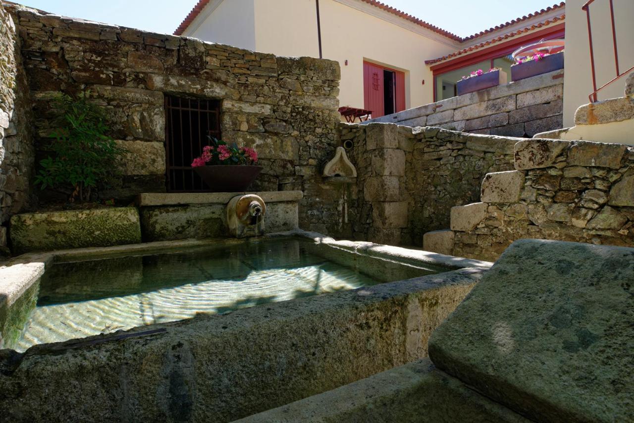 Farm stay Quinta Da Casa Amarela- Casas Da Quinta - Turismo Em Espaco Rural *
