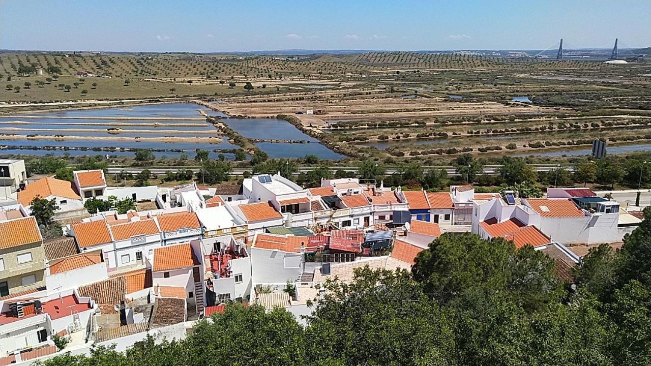 Monte Francisco Baanswy - 3 Quartos - Piscina Privada Bed & Breakfast *