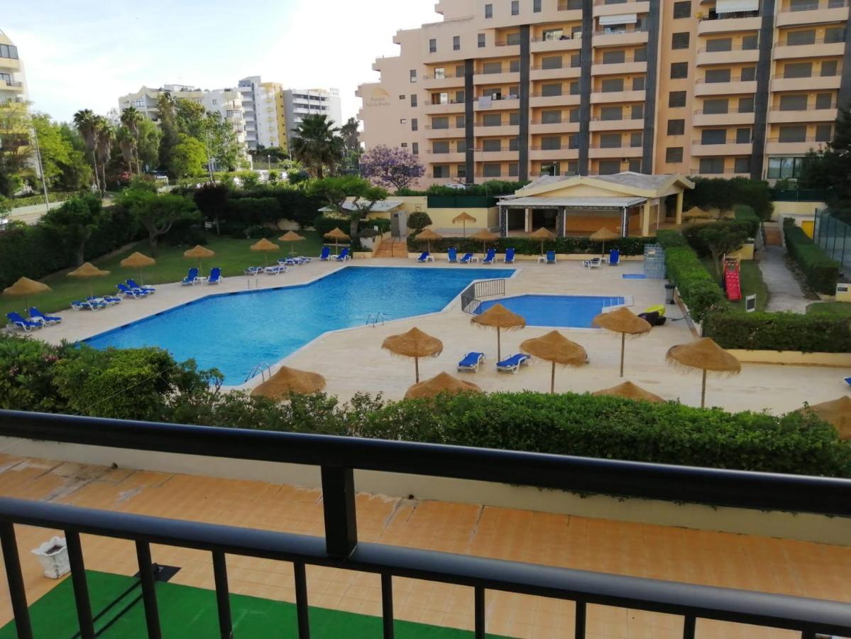 Club Amarilis,alex&mila Da Rocha Apartamento *