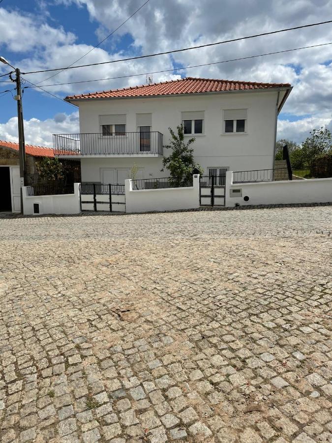 Casa Indrineiras Holiday home Mogadouro (Braganca)