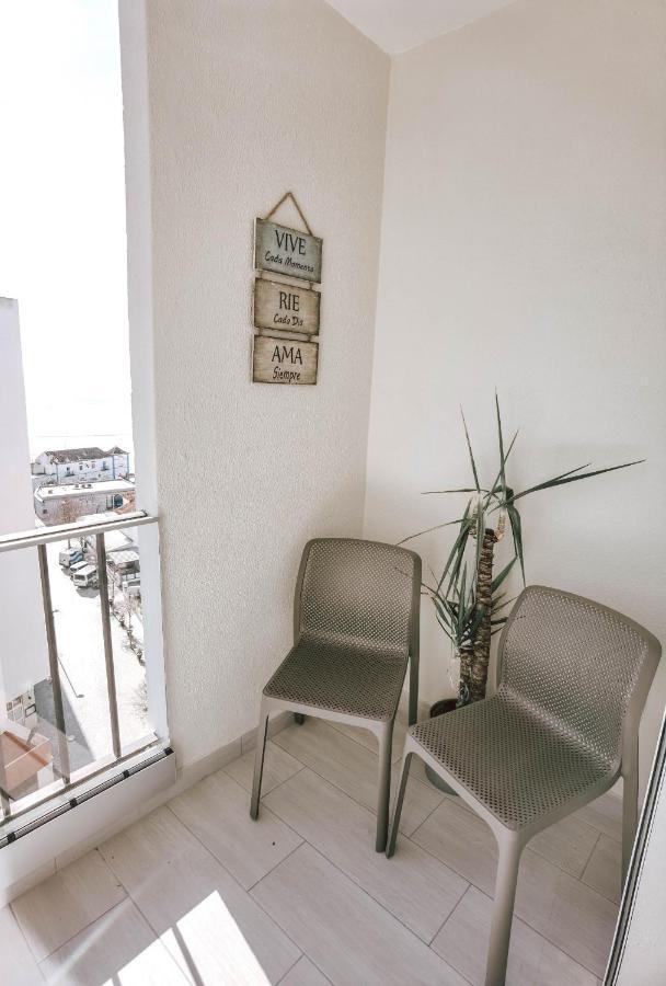 Apartment Rocha Vista Mar Dubai *