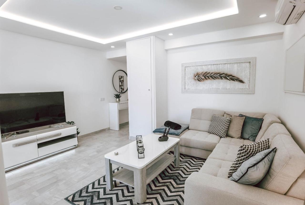 Apartment Rocha Vista Mar Dubai