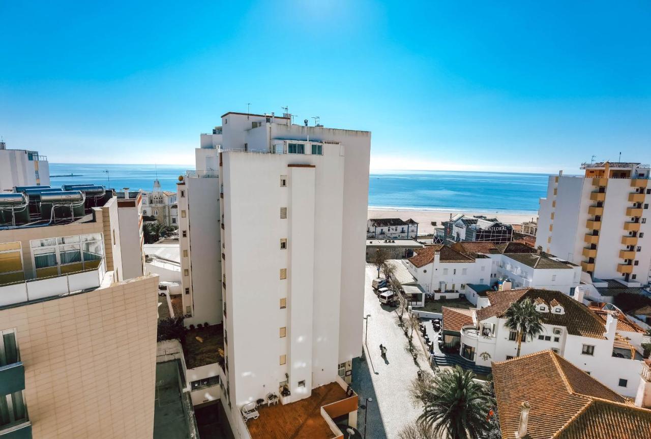 Rocha Vista Mar Dubai Apartment Portimao