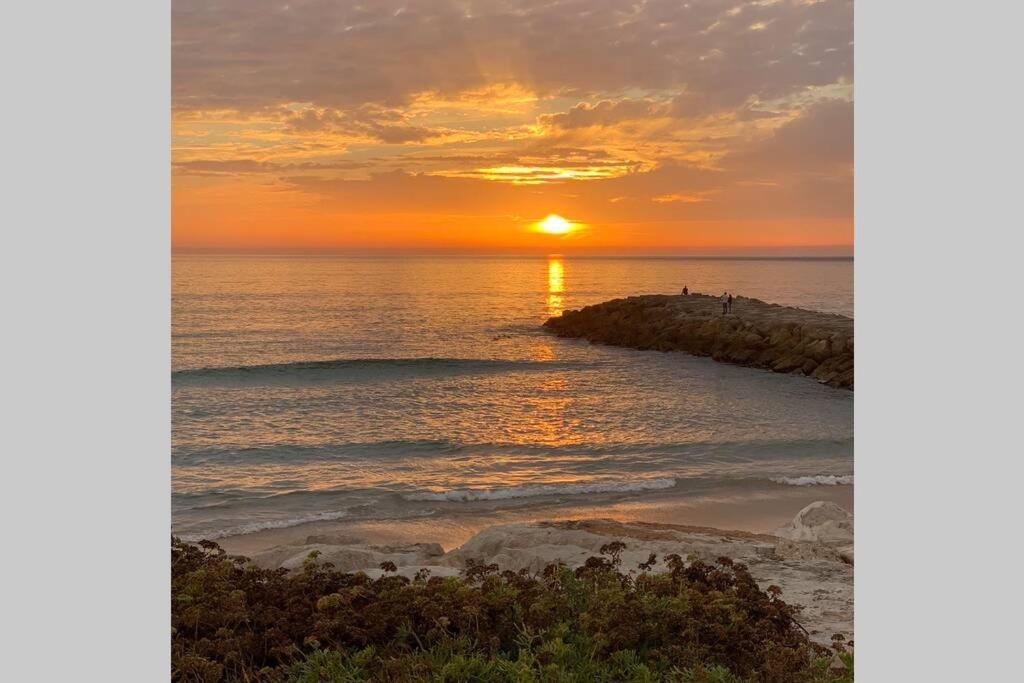 -guest House - Caparica - - Surf Sun And Lisbon Lovers Chalet Trafaria